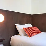 Le Moderne - Anciennement Oursblanc Victorhugo Otel