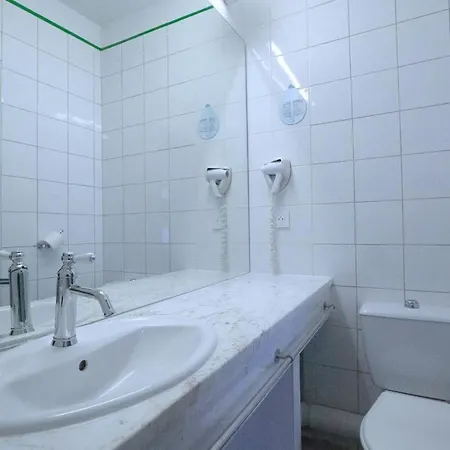 Le Moderne - Anciennement Oursblanc Victorhugo 2* Toulouse