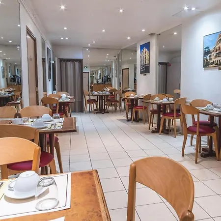 Ours Blanc - Place Victor Hugo Toulouse