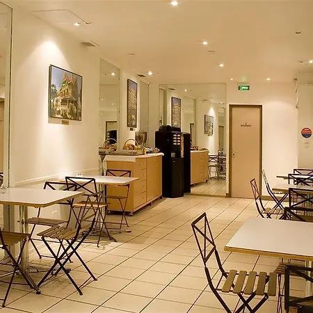 Ours Blanc - Victor Hugo Hotel 2*