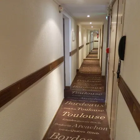 Le Moderne - Anciennement Oursblanc Victorhugo Hotel 2*