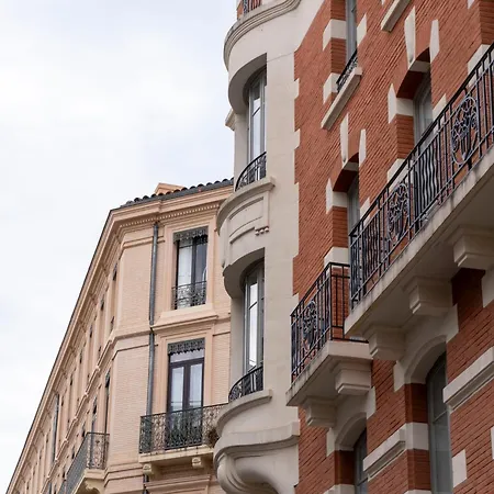 Ours Blanc - Victor Hugo 2*