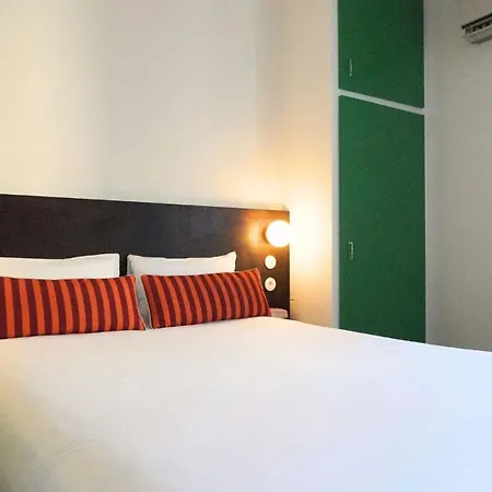Le Moderne - Anciennement Oursblanc Victorhugo Hotel