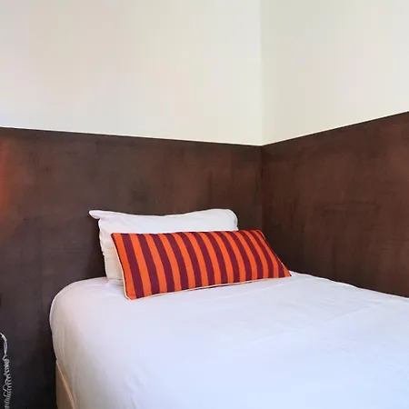 Hotel Le Moderne - Anciennement Oursblanc Victorhugo 2*