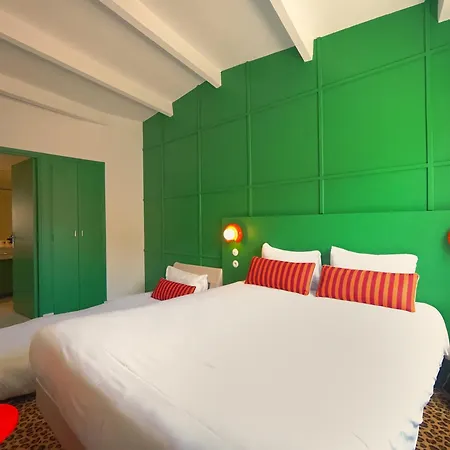 Le Moderne Hotel