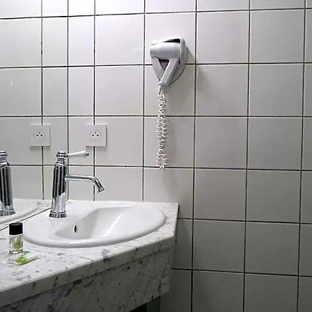 Hotel Le Moderne Toulouse