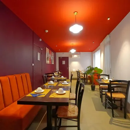 Le Moderne 2*