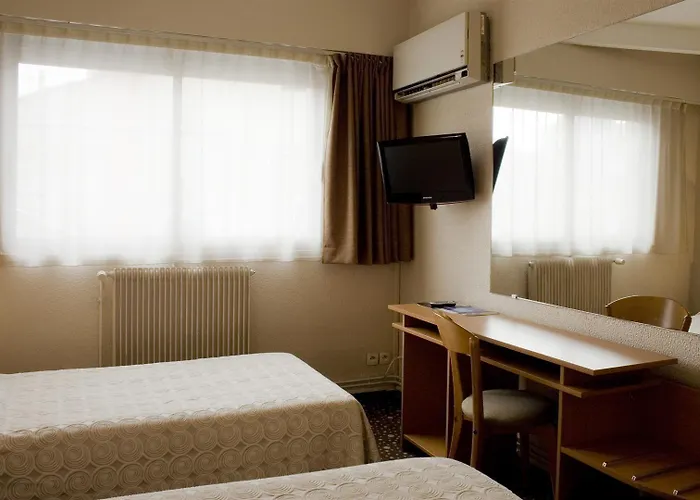 Ours Blanc - Victor Hugo 2*