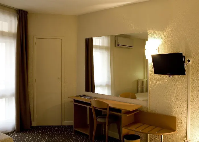 Ours Blanc - Victor Hugo 2* Toulouse