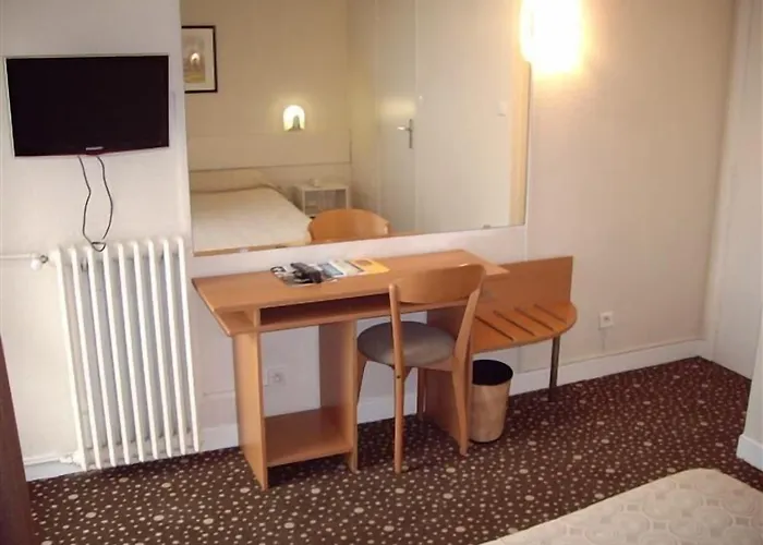 Ours Blanc - Victor Hugo Hotel Toulouse