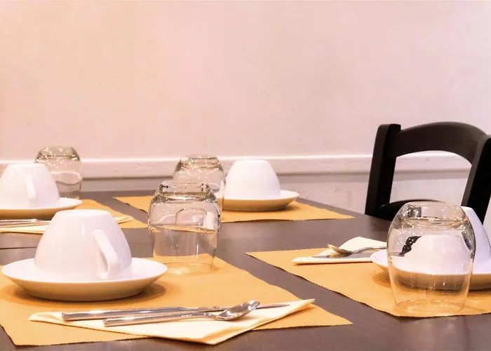 Ours Blanc - Victor Hugo トゥールーズ