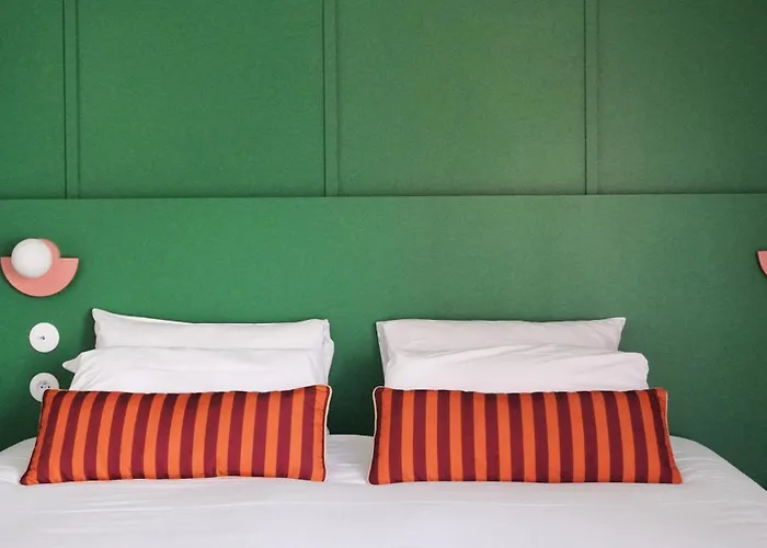 Ours Blanc - Victor Hugo 2*