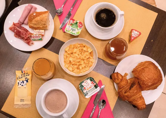 ホテル Ours Blanc - Victor Hugo 2*