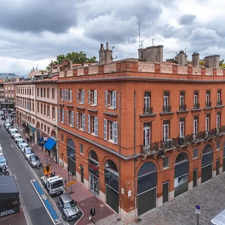 Ours Blanc - Victor Hugo Szálloda Toulouse