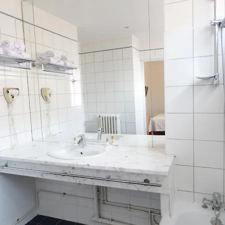 Ours Blanc - Victor Hugo 2* Toulouse
