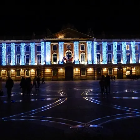 Ours Blanc - Victor Hugo 2* Toulouse