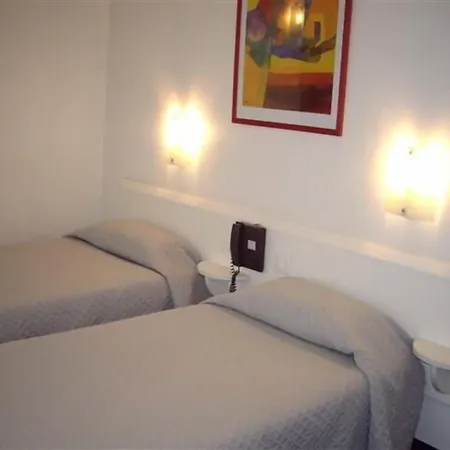 Ours Blanc - Victor Hugo Hotel Tolosa