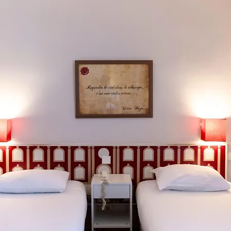 Ours Blanc - Victor Hugo 2*