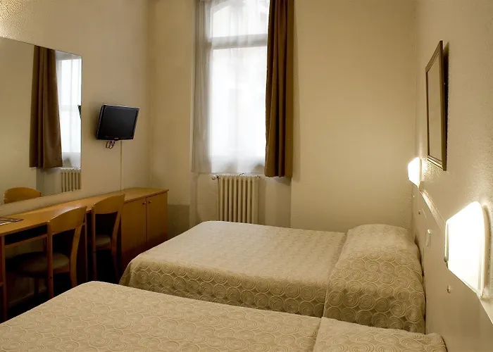 Отель Ours Blanc - Victor Hugo