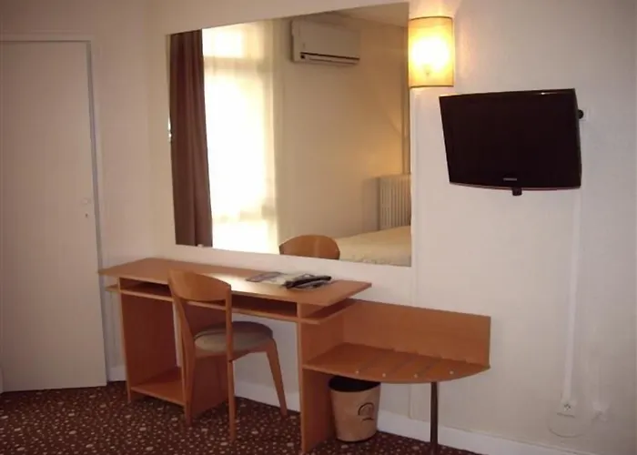 Отель Ours Blanc - Victor Hugo