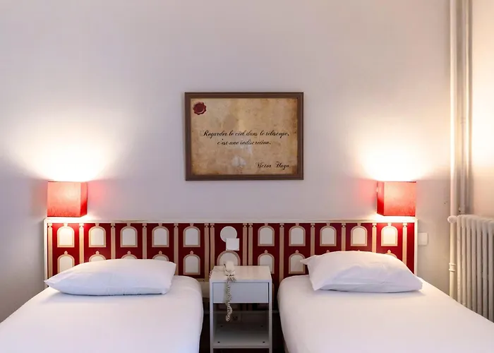 Ours Blanc - Victor Hugo 2*