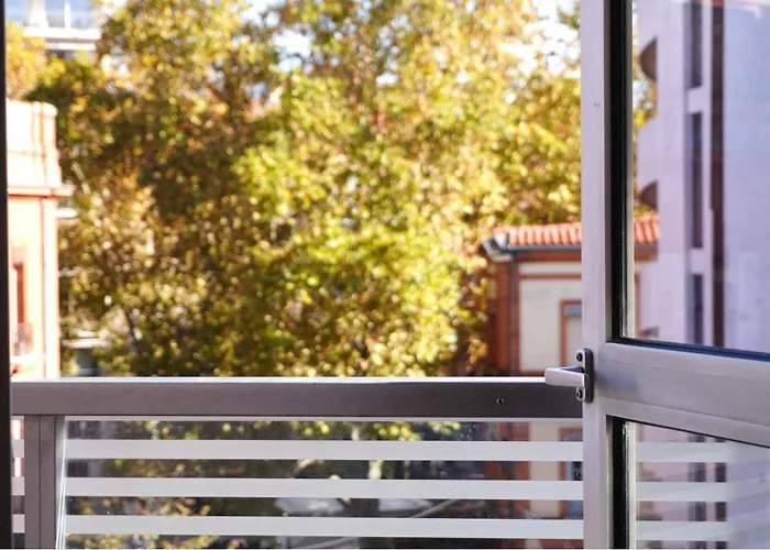 Отель Ours Blanc - Victor Hugo 2*